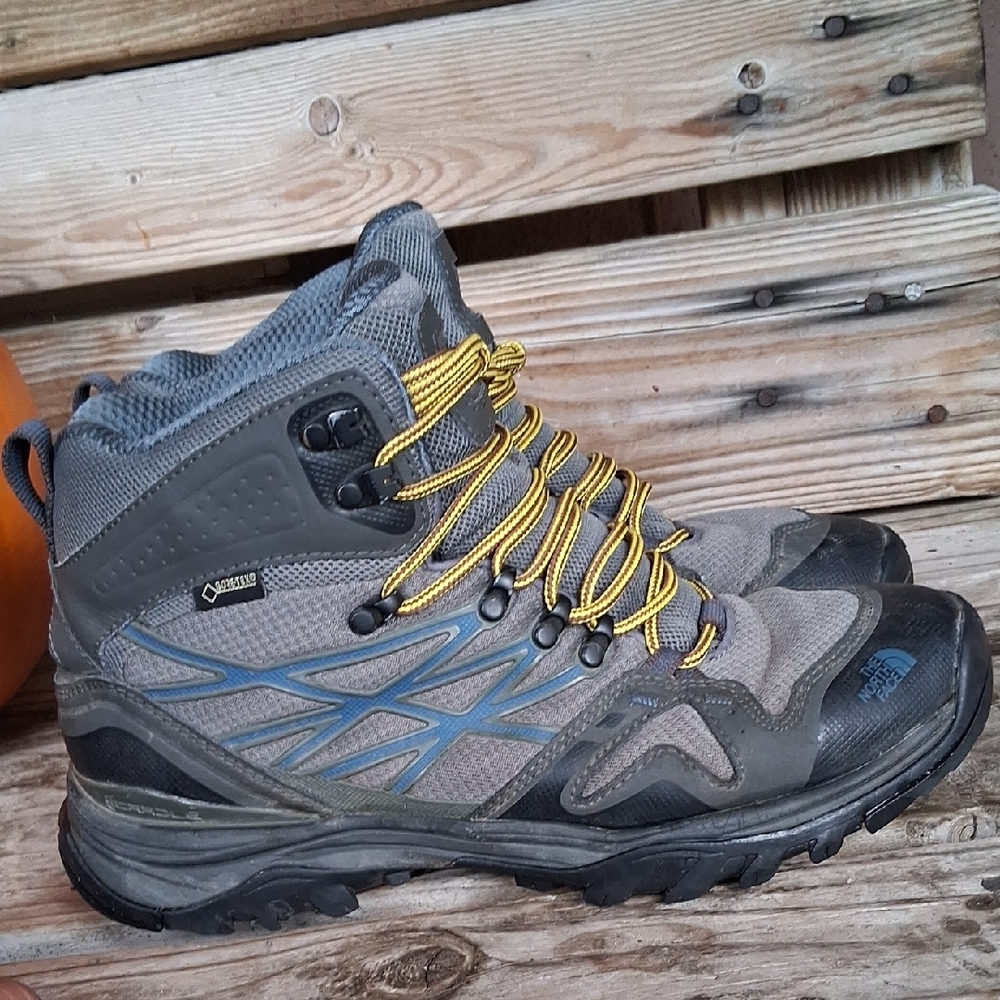 The North Face Men's Gray and Yellow Athletic Shoes - Picture 3 of 14